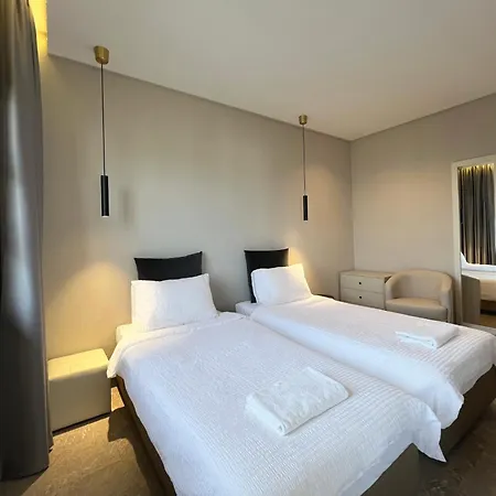Viva Inn *